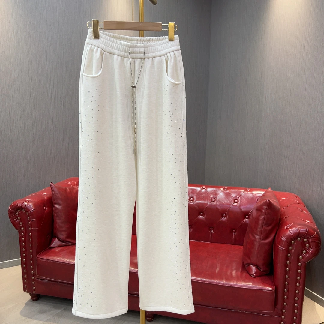 （深圳南油乐总61080款显瘦）百搭舒适加绒休闲直筒裤