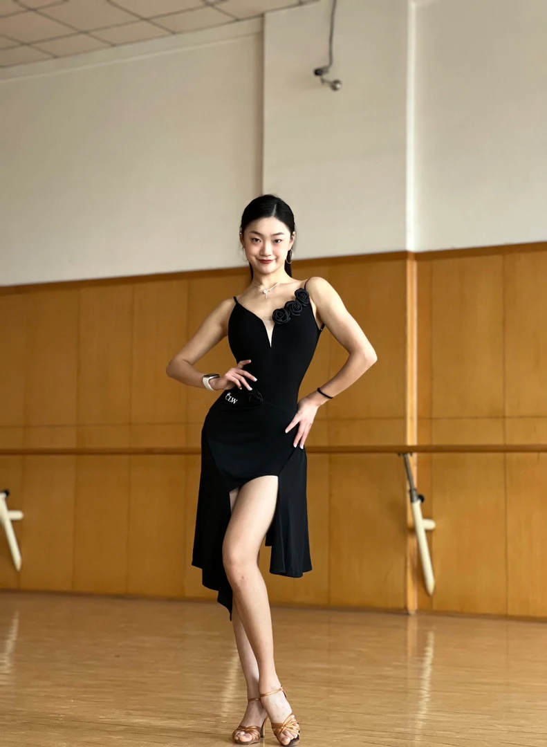 CLW拉丁舞服体操上衣搭配不规则半身裙