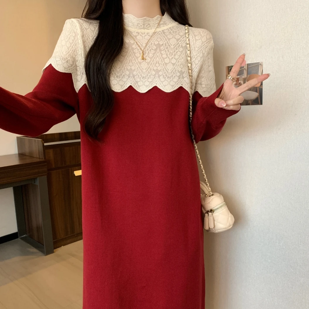秋冬韩版新款大码时尚百搭休闲厚实蕾丝拼接针织连衣裙-QWH1575