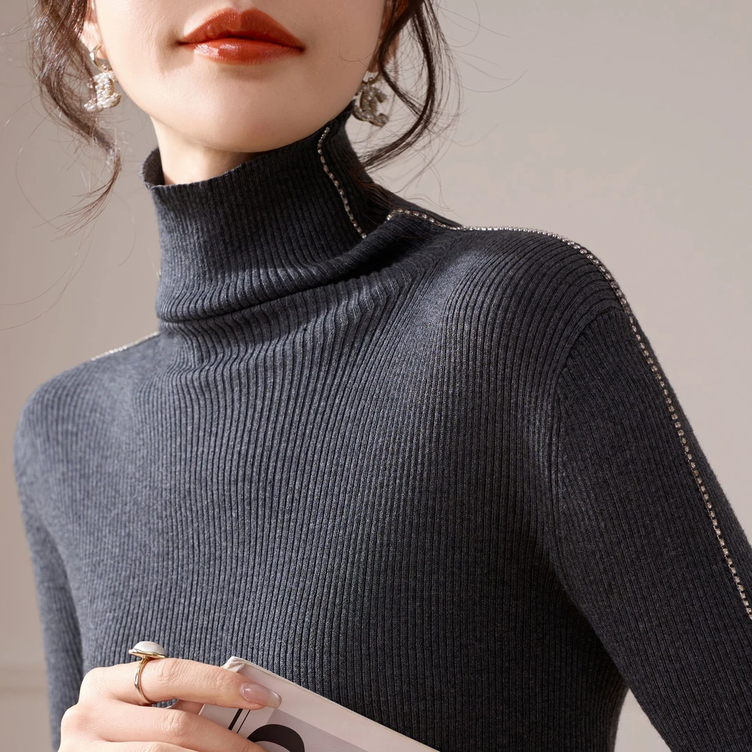 【以•恩】品牌工厂水钻线条高领长袖打底衫时尚百搭秋冬大气显瘦女