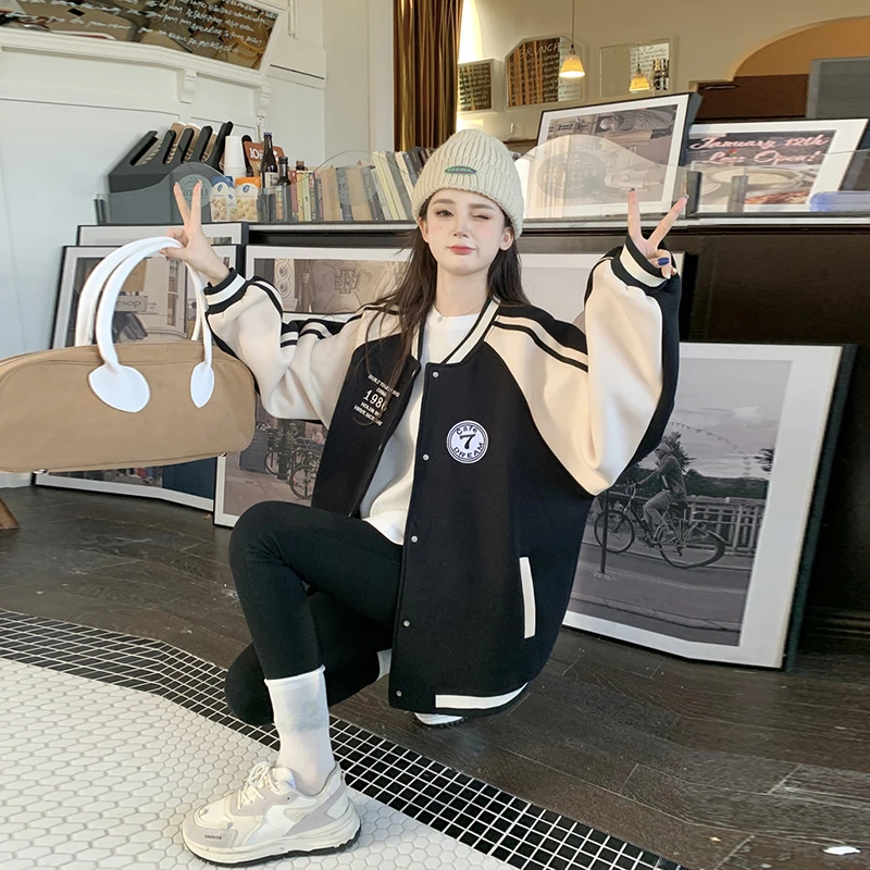 网红爆款美式棒球服女春秋新款撞色宽松运动休闲洋气减龄开衫外套