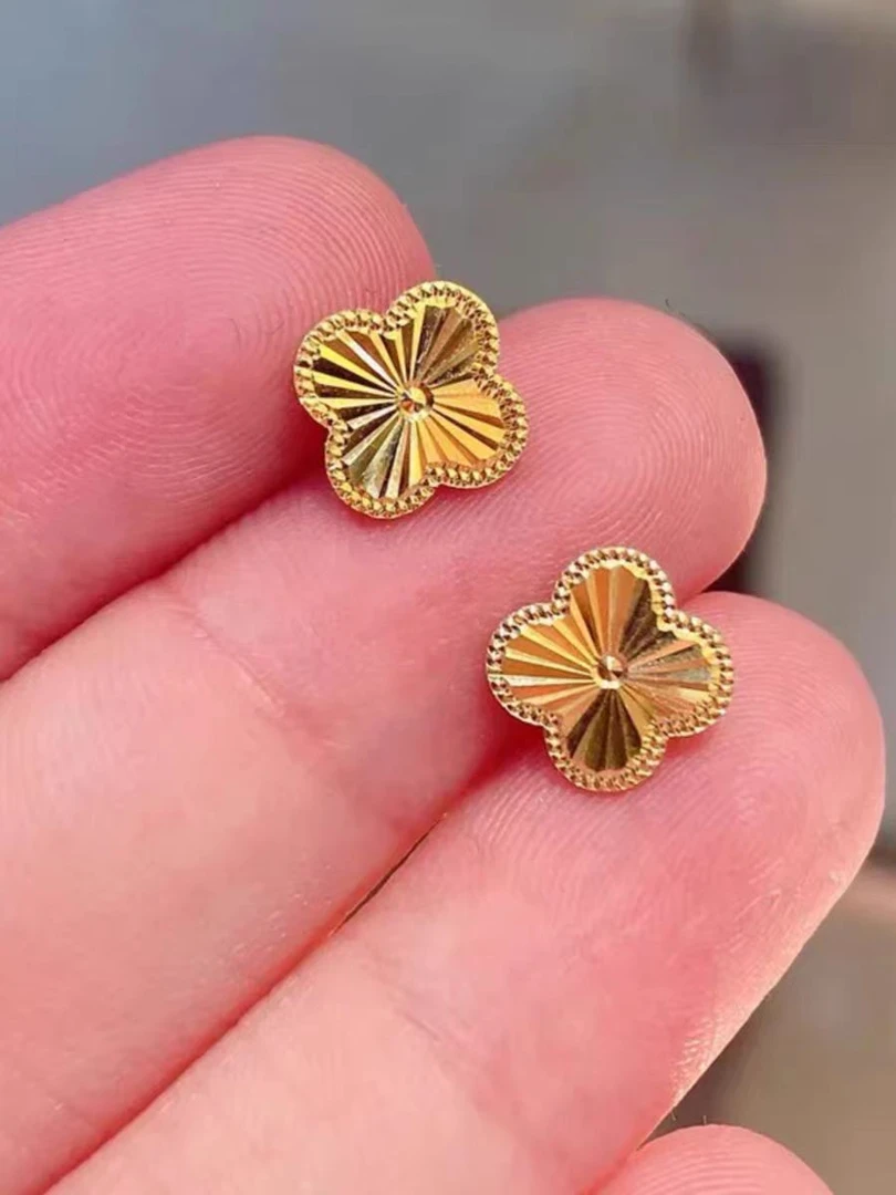 合金耳饰 四叶草气质耳钉女时尚百搭金色耳环金店款式潮流简约