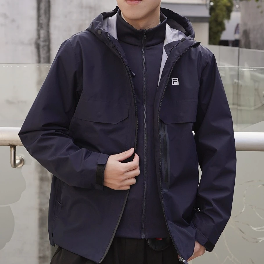 Fila斐乐男装/健身春季防水户外运动连帽冲锋衣两件套A11M311702F