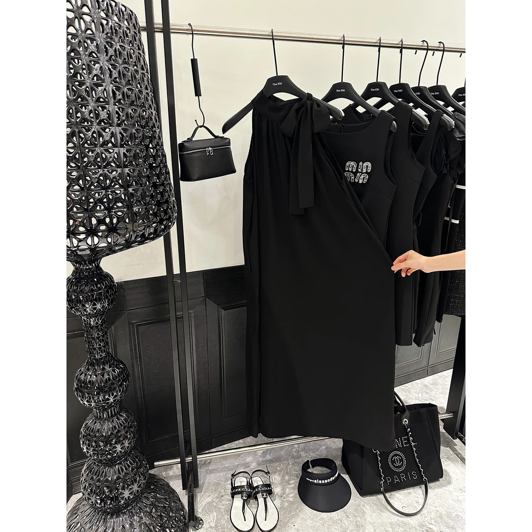 喜碧女装 原79.9现现！常规版【气质系带挂脖连衣裙】高级感背心长裙