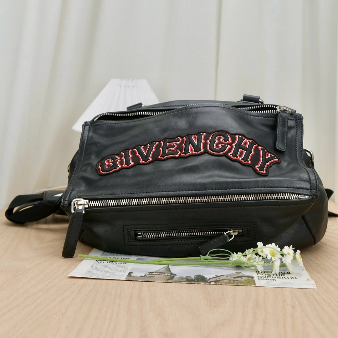 嘉壹/(N1505)Givenchy 小牛皮经典logo黑色全皮单肩手提斜挎包