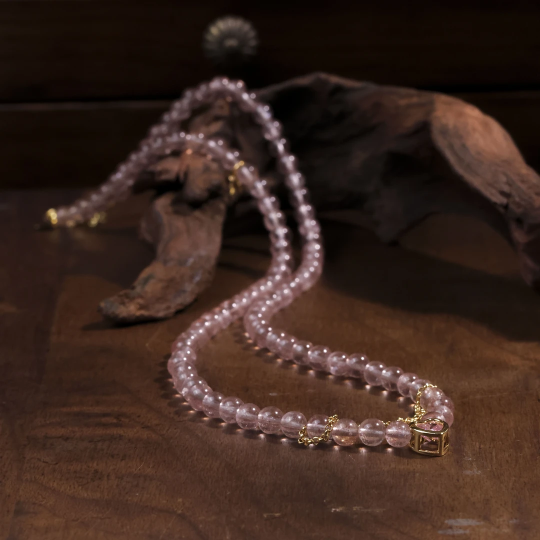 【梦幻芭蕾A8-150】天然草莓晶项链多样性发货发其一颜色微差