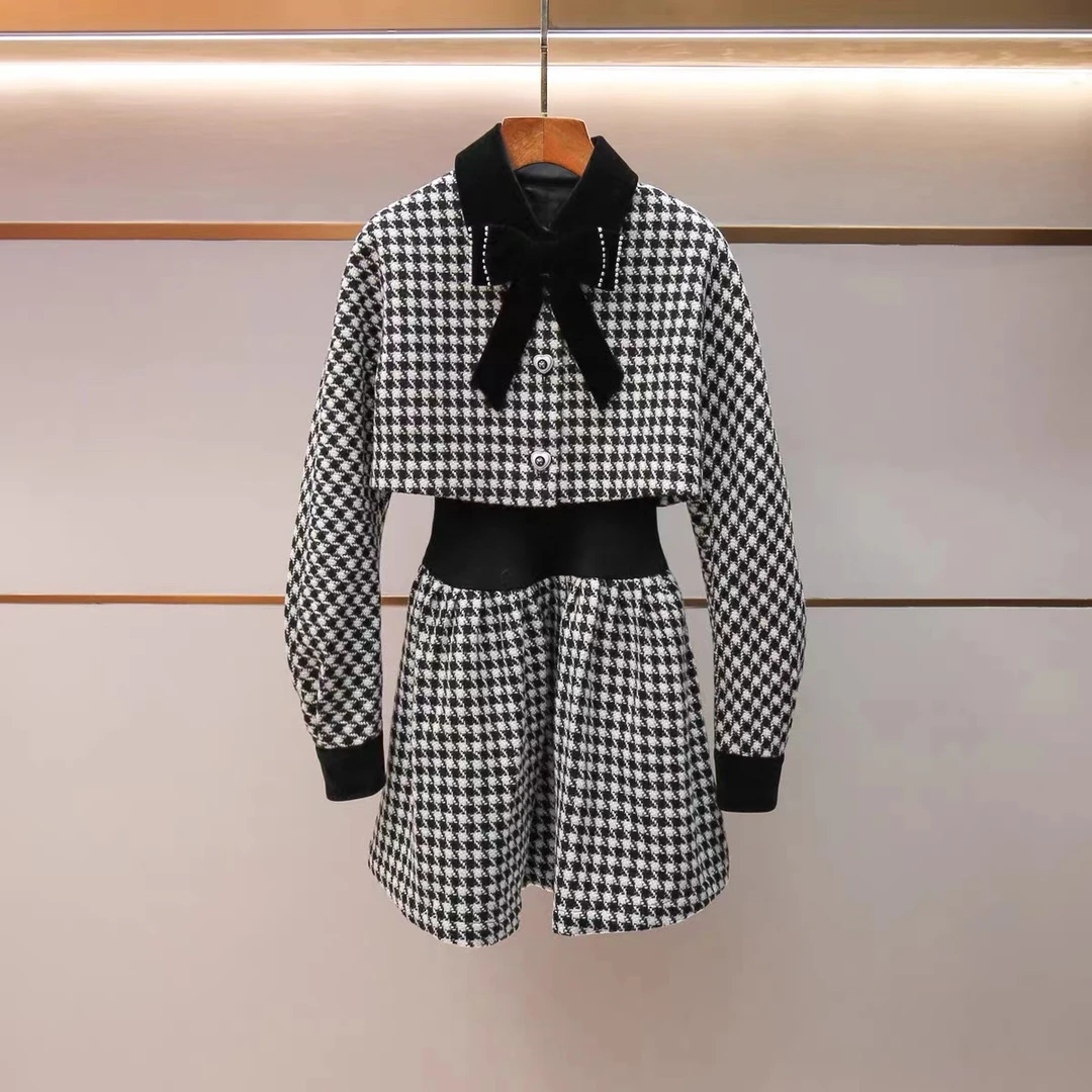 MIUMEM【芬兰漫雪】法式小香风千鸟格短外套+高腰短裙套装 LA9573