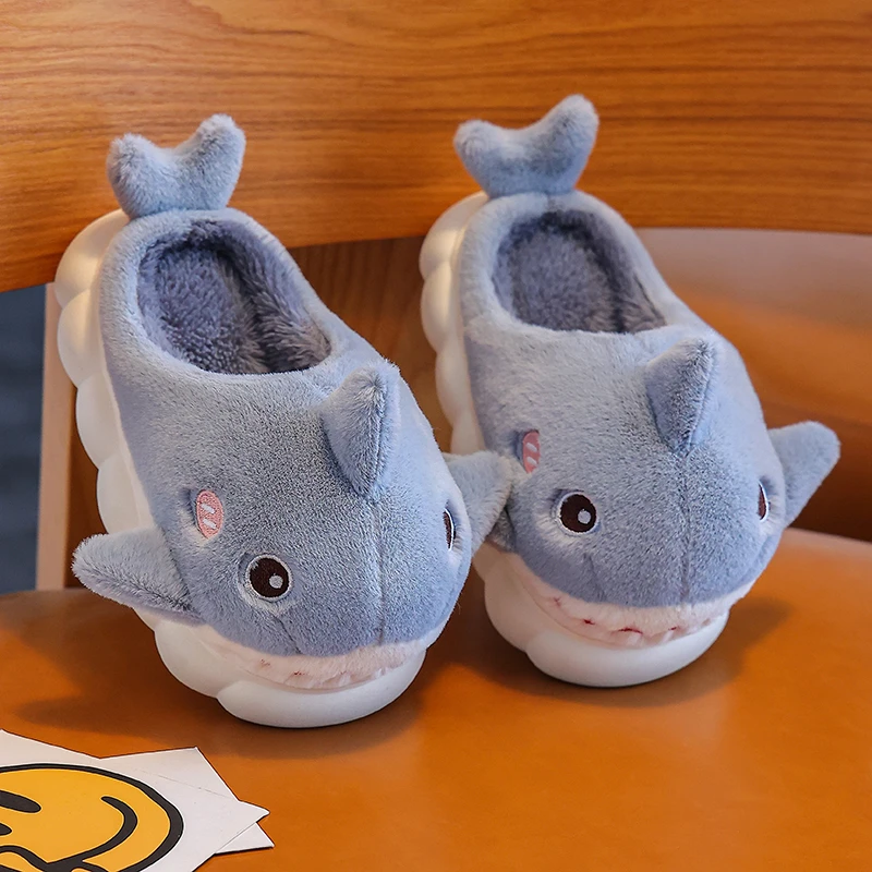 鲨鱼棉拖鞋女冬季加厚毛绒外穿保暖防寒亲子室内居家儿童棉鞋防臭