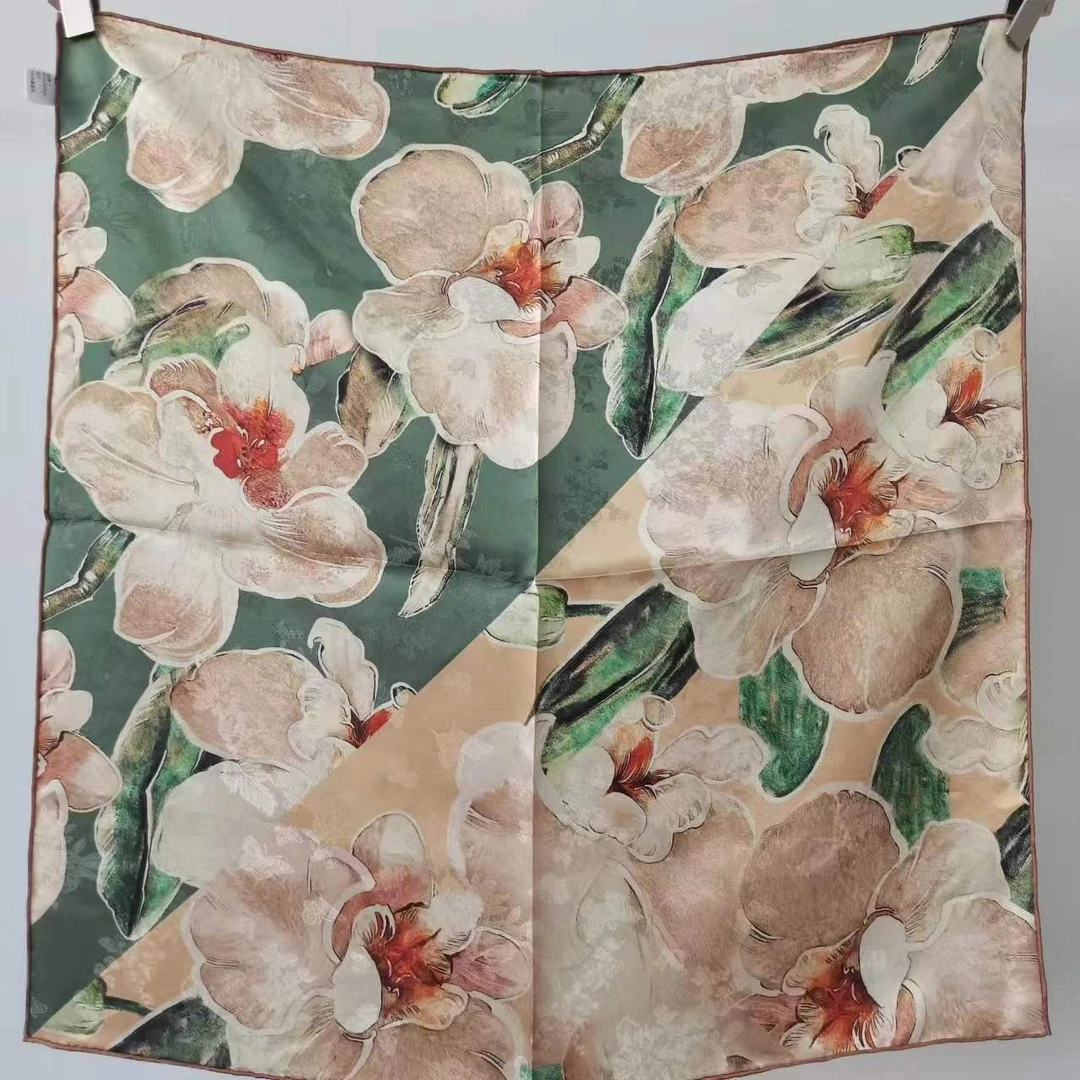 【鸢尾花】65*65尺寸19姆米花萝桑蚕丝 同花异色丝巾 时尚百搭款