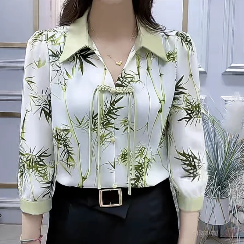 夏季新款七分袖百搭盘扣衬衫女洋气时尚显瘦新中式碎花七分袖上衣