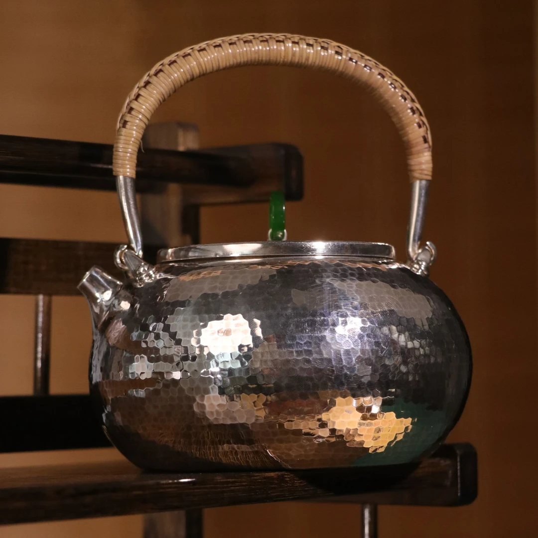 纯手工齐锤纹提梁壶(玉环)