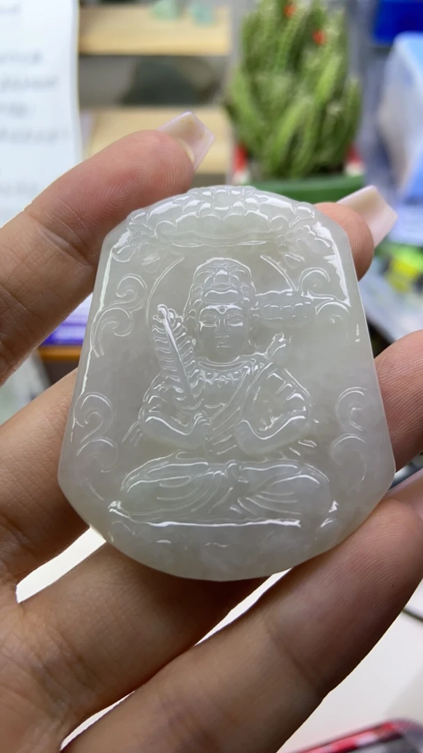 天然翡翠A货虚空藏菩萨