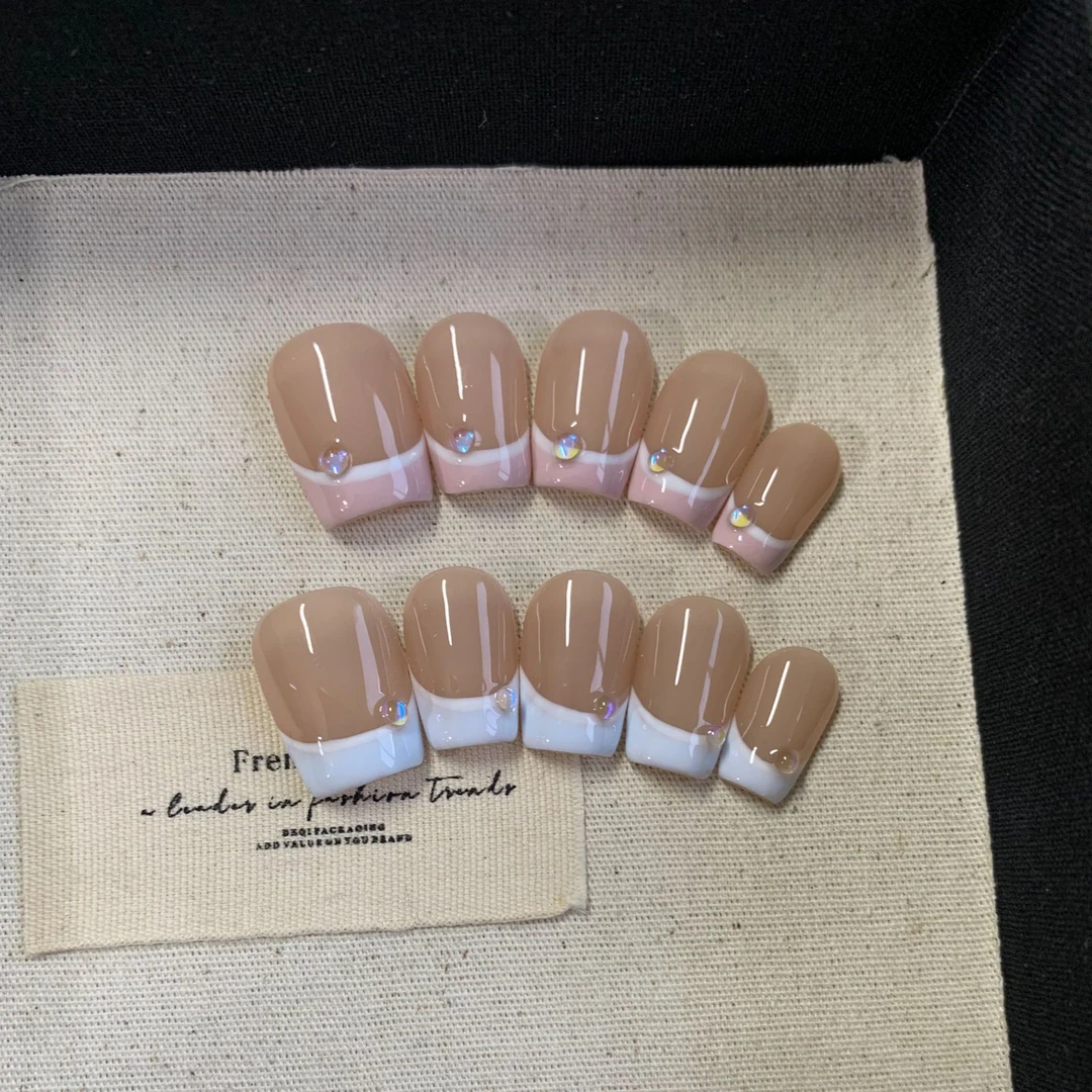 （预）法式蓝粉双拼纯手工穿戴甲L305（9种甲型可选）