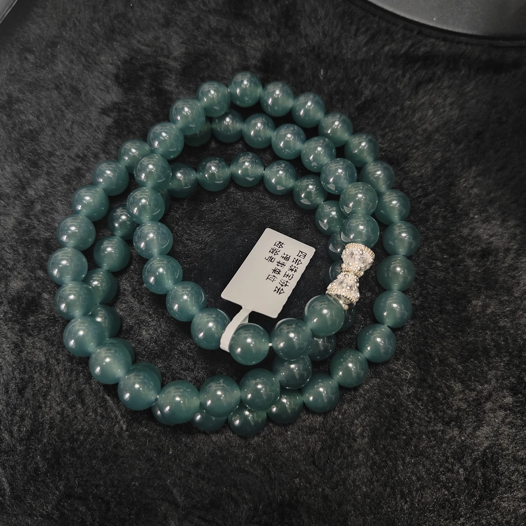 天然A货翡翠卡10mm冰蓝68颗珠子的项链
