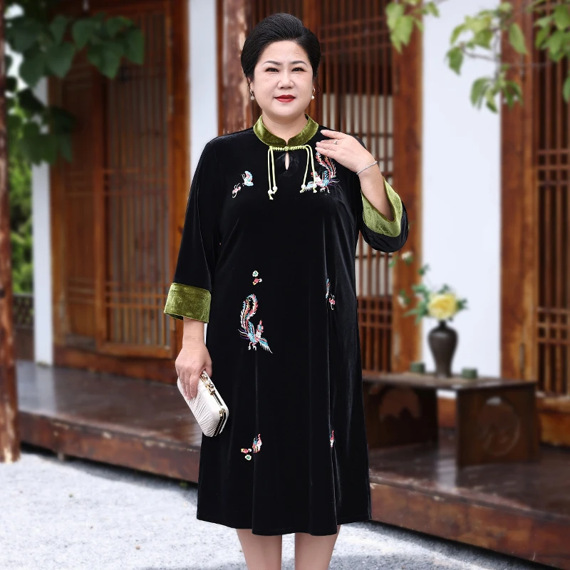 大码女装新款连衣裙国风新中式裙气质金丝绒气质妈妈秋装洋气长裙