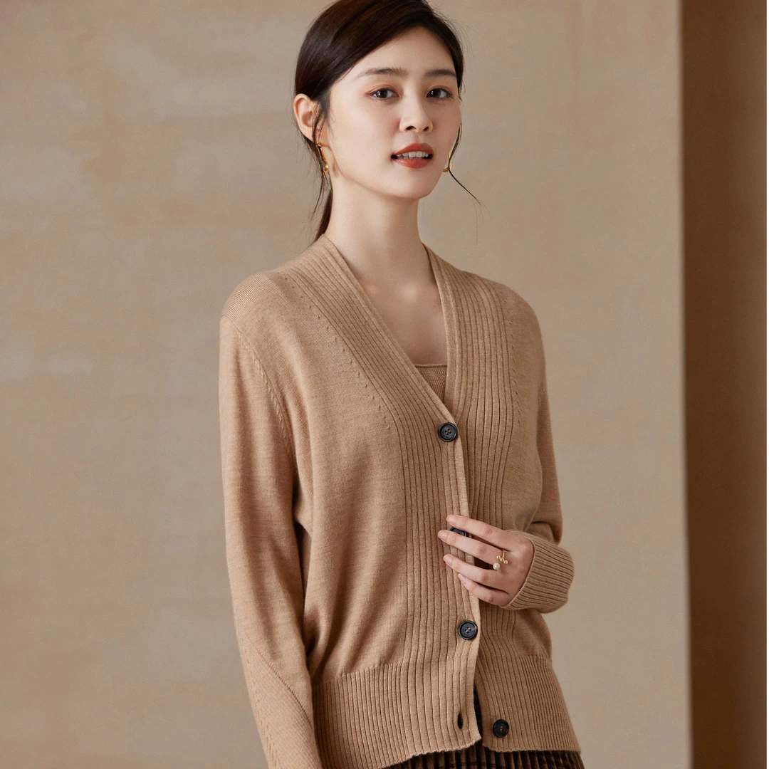 JAN AN NO/简爱诺简爱诺 JAN AN NO针织外披J2360120WP