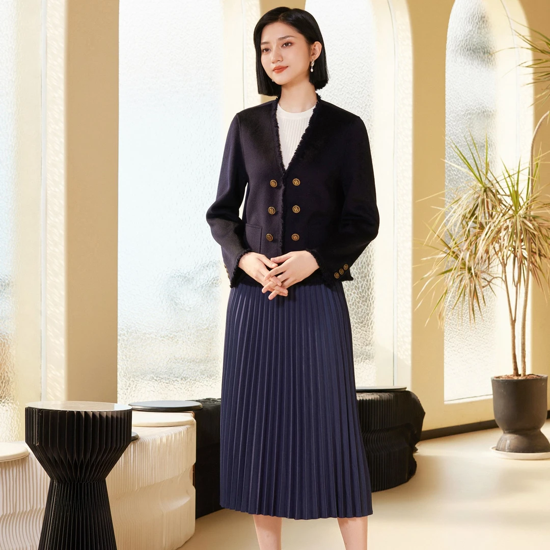 JAN AN NO/简爱诺简爱诺JAN AN NO外套JA074124WT