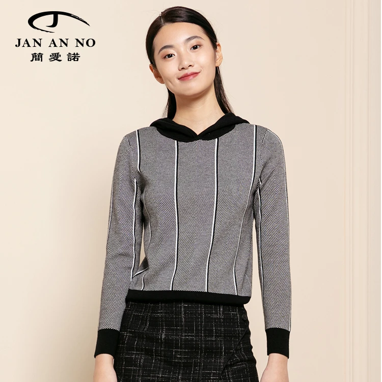 JAN AN NO/简爱诺JANANNO简爱诺复古条纹连帽针织衫J2060085MS