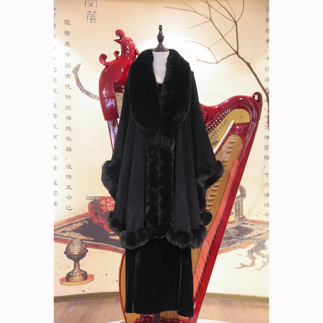 【步轻舞】秋冬季毛领大码开衫外搭保暖针织斗篷披肩