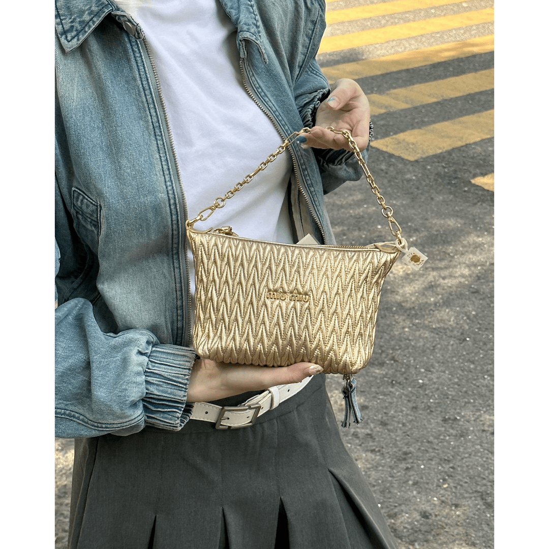 95新 MIU MIU/缪缪 只盒/MiuMiu新款Matelasse金色发财小饭盒hobo