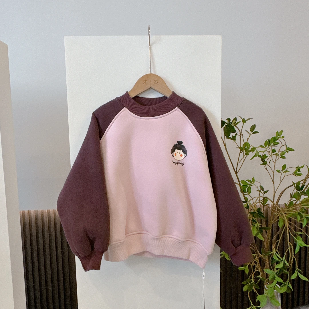 2023冬季新品女童韩版洋气女孩印花插肩袖一体绒童装卫衣230181