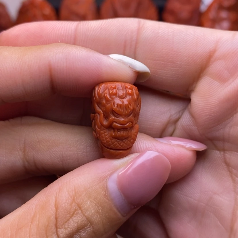 【闪购商品】南红玛瑙三通未镶嵌与**君