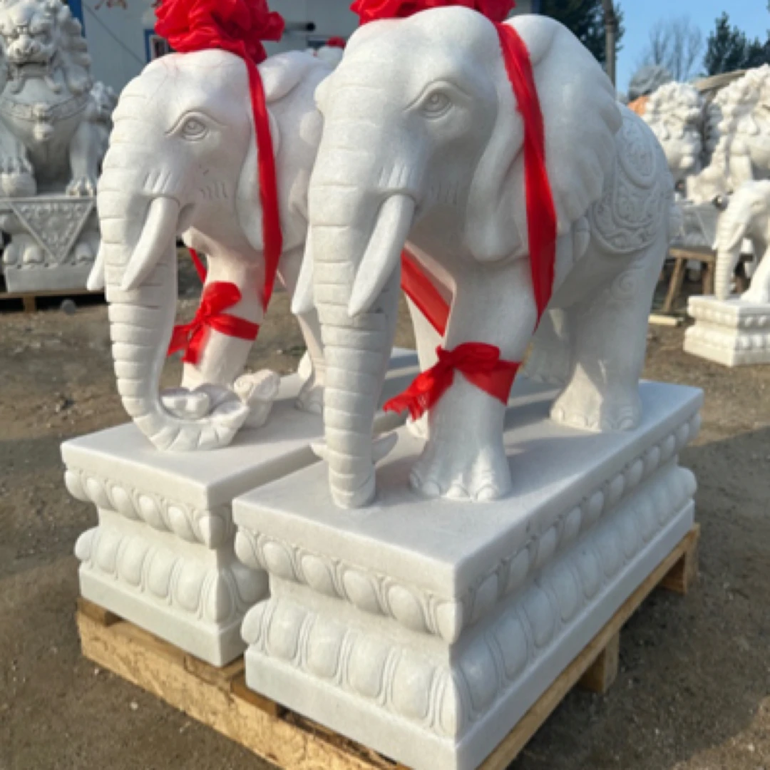 石雕大象一对汉白玉石材原石原色