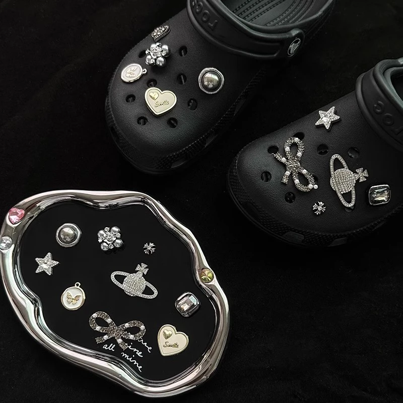 适配卡洛驰洞洞鞋配饰卡骆驰复古鞋扣鞋花cross装饰扣配件高级感