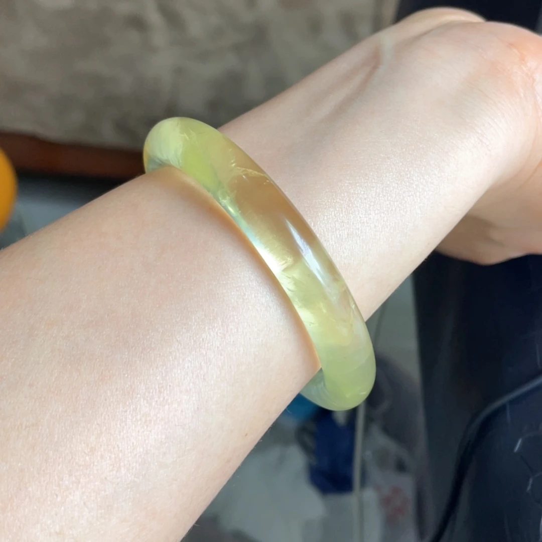 【闪购商品】水晶手镯60.9圈口25号未镶嵌今***来