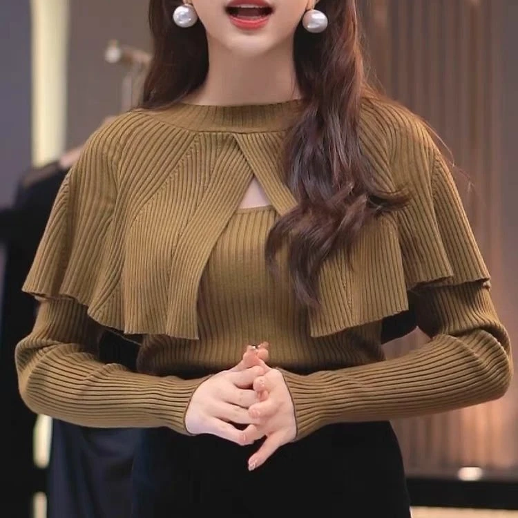 2023秋冬新款甜美温柔修身显瘦荷叶边斗篷式披肩针织衫女百搭上衣