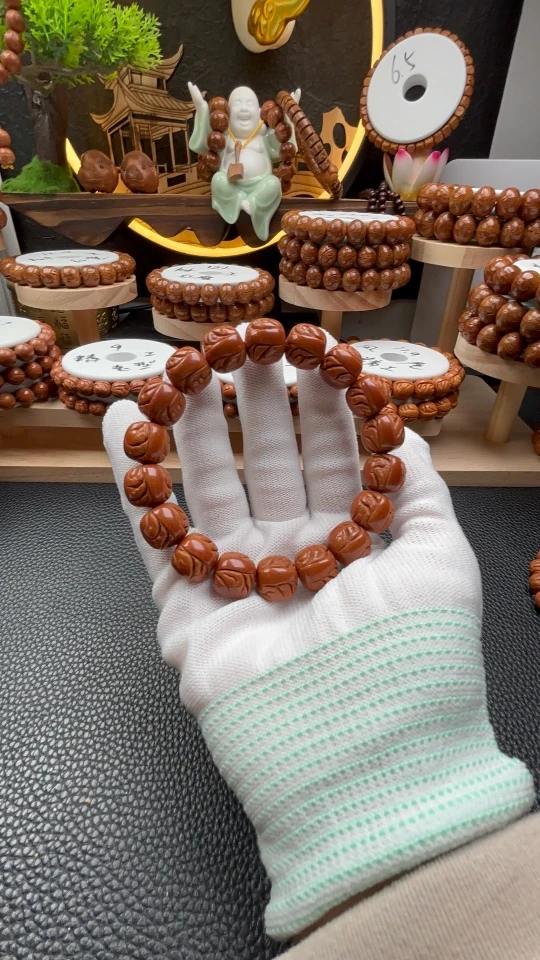 小钱文玩顶级陕西秦岭龙纹14老油核老邢、原皮原色，走色快