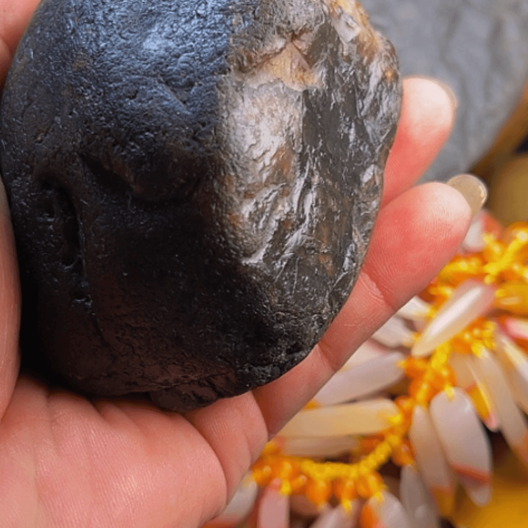 【闪购商品】黄蜡石寻**石