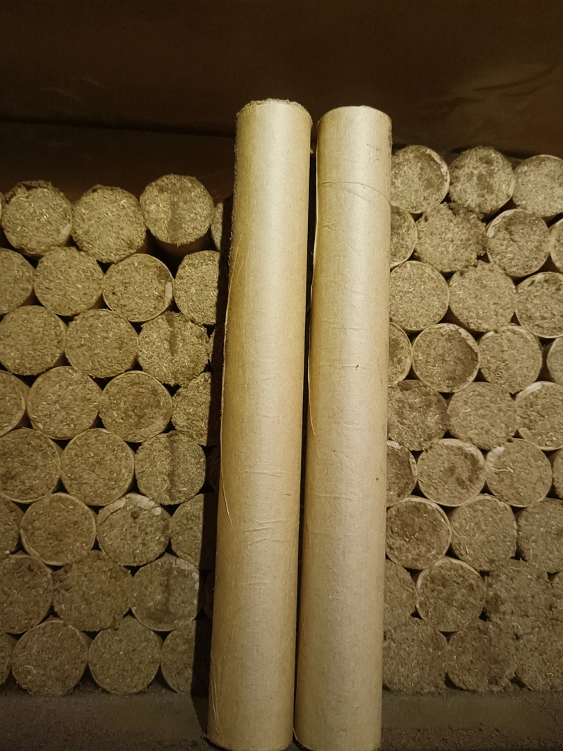 2.5公分艾条，艾绒比例20比1，一包4根