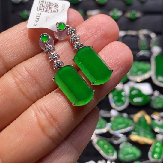 【闪购商品】翡翠耳饰18K金镶嵌方牌耳坠