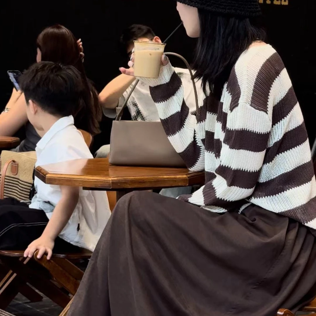 猫 · Mao-464 圆领条纹长袖T恤女薄款透气针织上衣