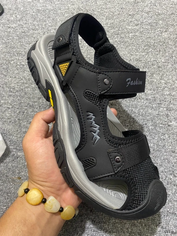 2024年新疆包邮沙滩凉鞋户外凉鞋男士39005