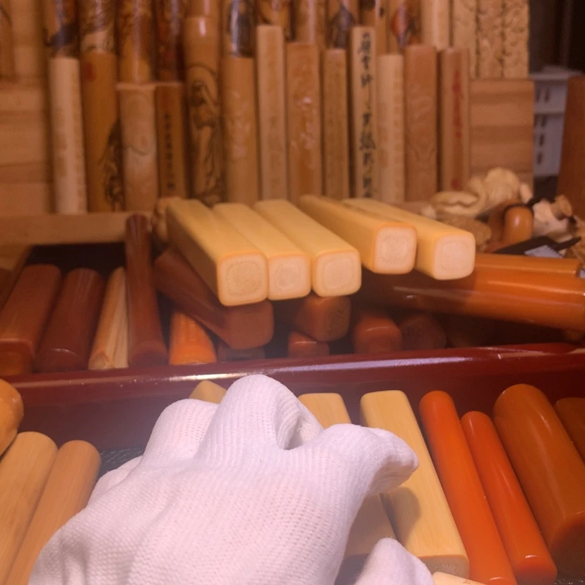 【闪购商品】丢****啶