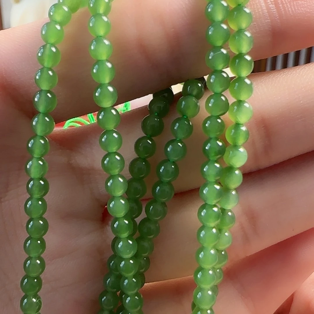 【闪购商品】和田玉俄罗斯碧玉果绿108未镶嵌