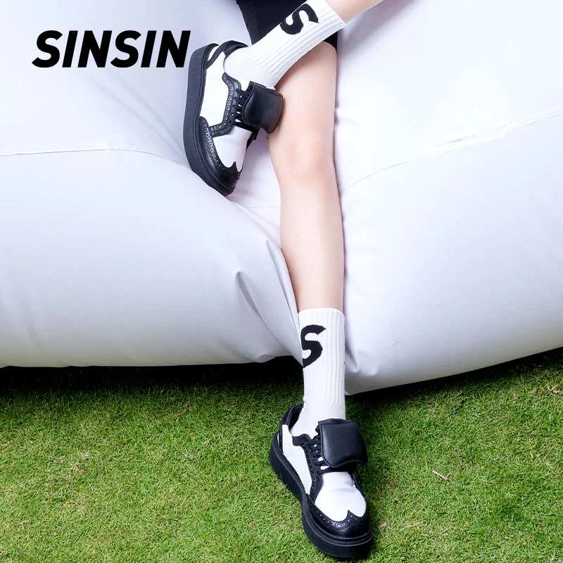 SINSIN鲨鱼裤袜子女舒适耐穿透气柔软时尚棉袜高弹字母袜中筒棉质