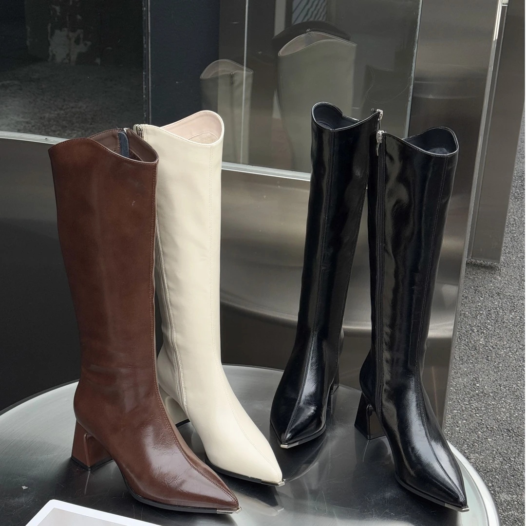 J246071   新款秋冬骑士长靴百搭粗跟尖头不过膝时装女靴加绒