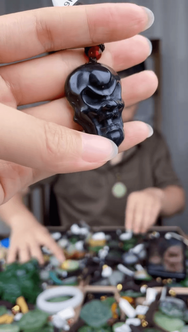 【闪购商品】和田玉挂件未镶嵌拍一发一，多样性发货！