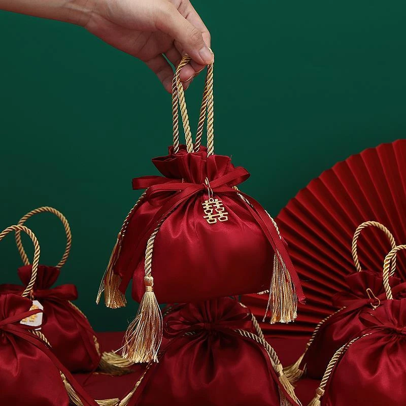 中式布艺喜糖袋结婚喜糖包装袋子婚礼高级感喜袋个性糖果袋喜糖盒