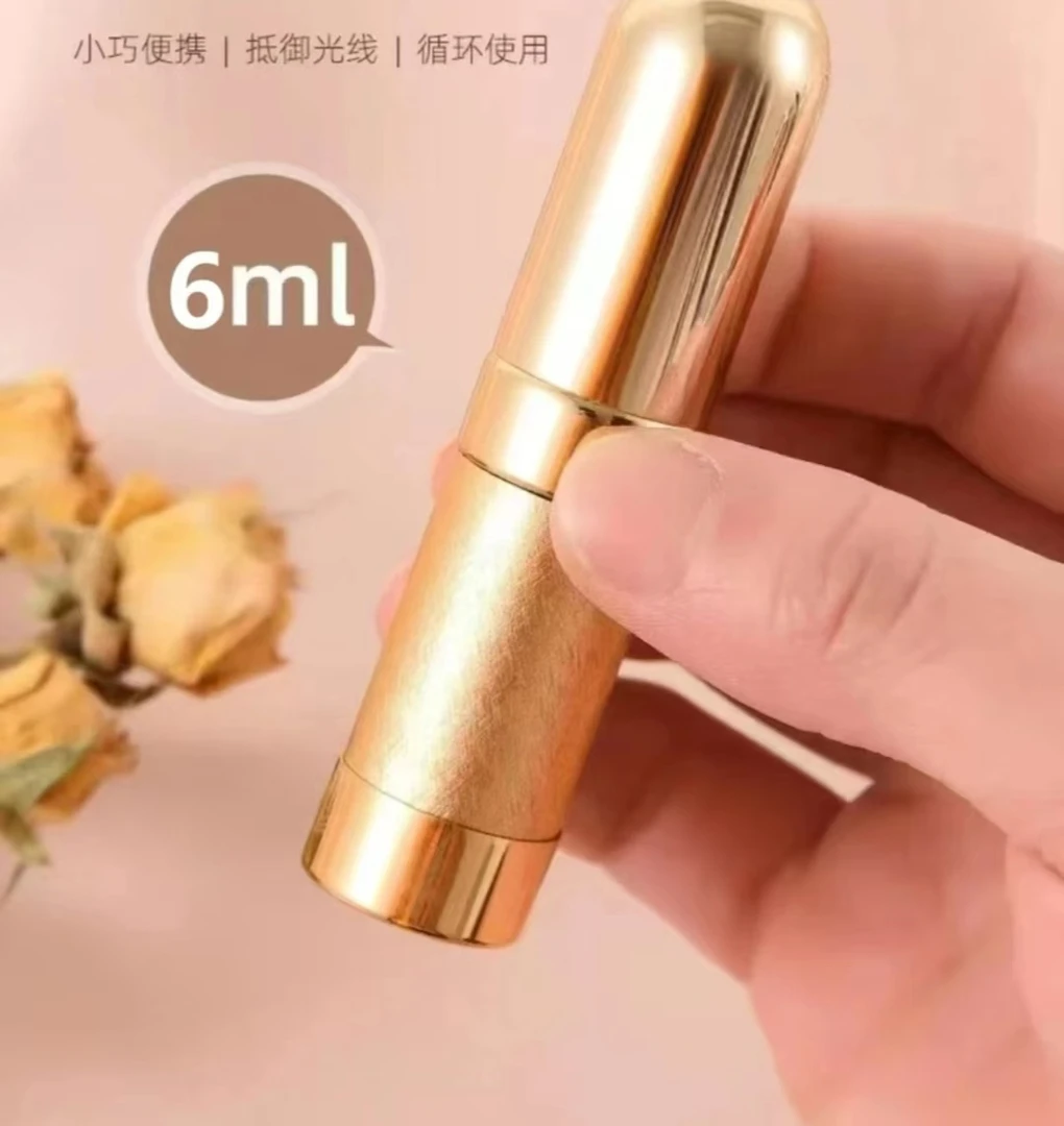 6ML 便携式高档按压喷雾瓶家用小巧时尚简约