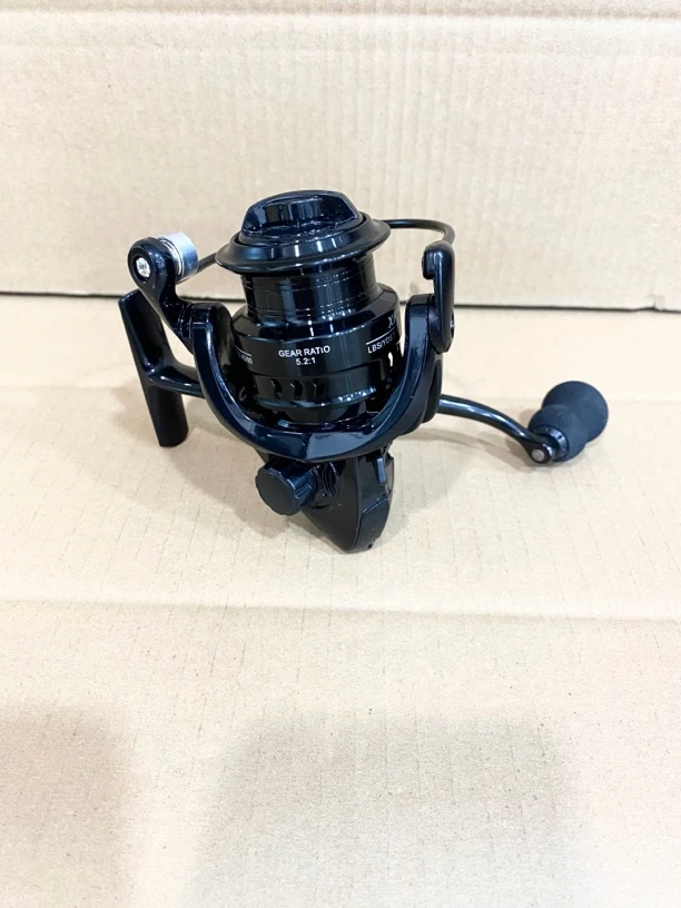 黑武士金属摇臂纺车轮3000型