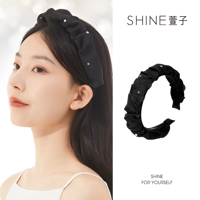 萱子甜美气质百搭闪耀褶皱宽边黑色纯色发卡【好物推荐】