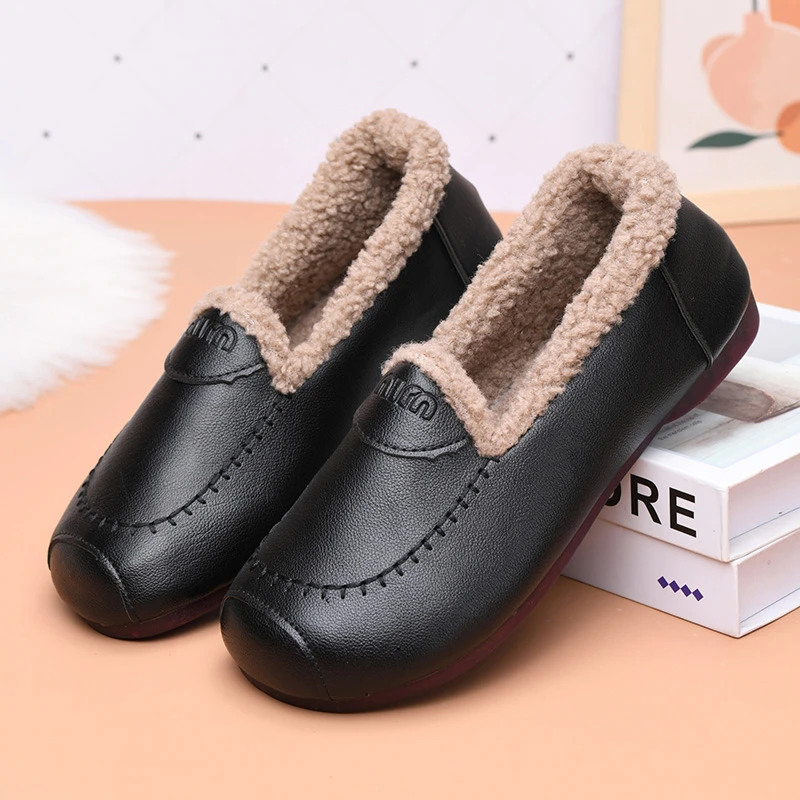 冬季新款老北京棉鞋女加绒保暖妈妈鞋中老年一脚蹬软底防滑女棉鞋