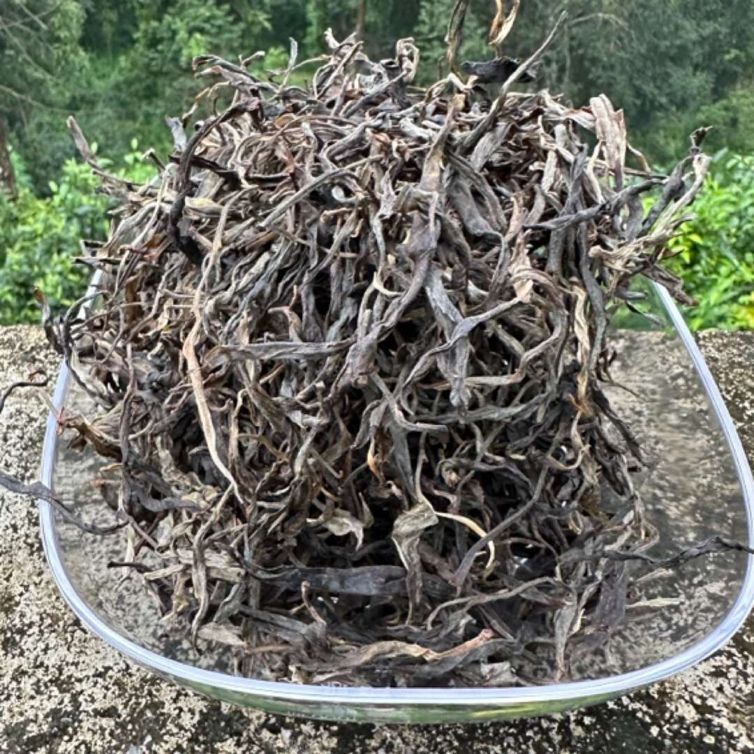 2121年瓦竜古树生茶
