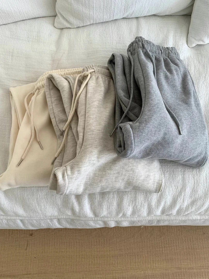 东大门绒里合身卫裤 不支持试穿