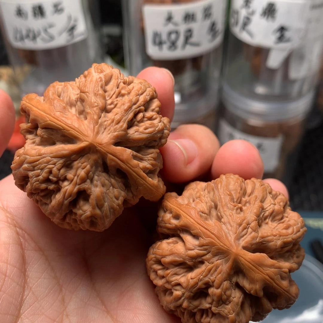 文玩核桃把件     45-13889-5