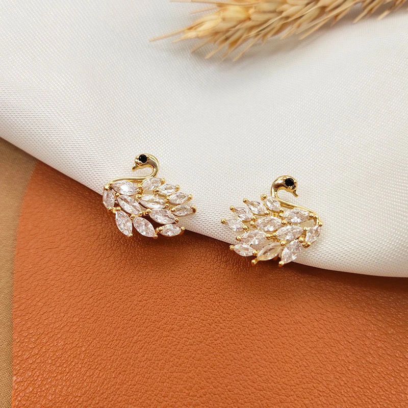 铜合金耳饰 气质超闪锇形无痛蚊香盘耳夹女通勤百搭日常